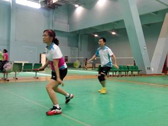 说明: E:\工作\2012.8-  威尼斯9499登录入口\0 分工会 工作\2017年 相关\5.13 四院羽毛球比赛\照片\陈天宁 老师提供\QQ图片20170515083649.jpg